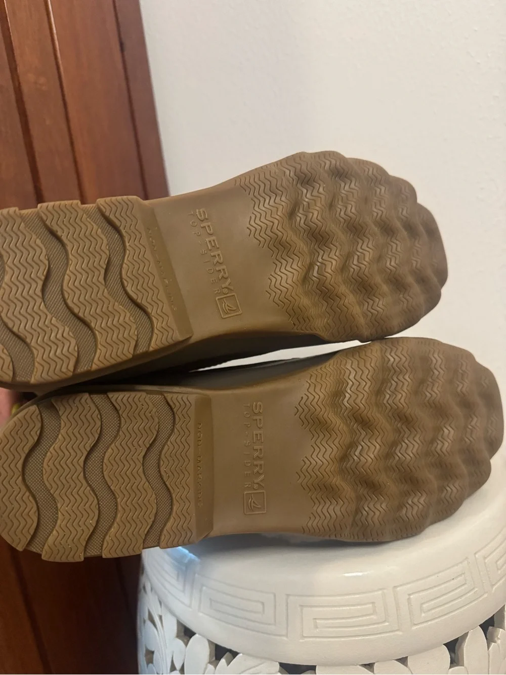 NWOT Sperry Brown and Taupe Waterproof Duck Boots